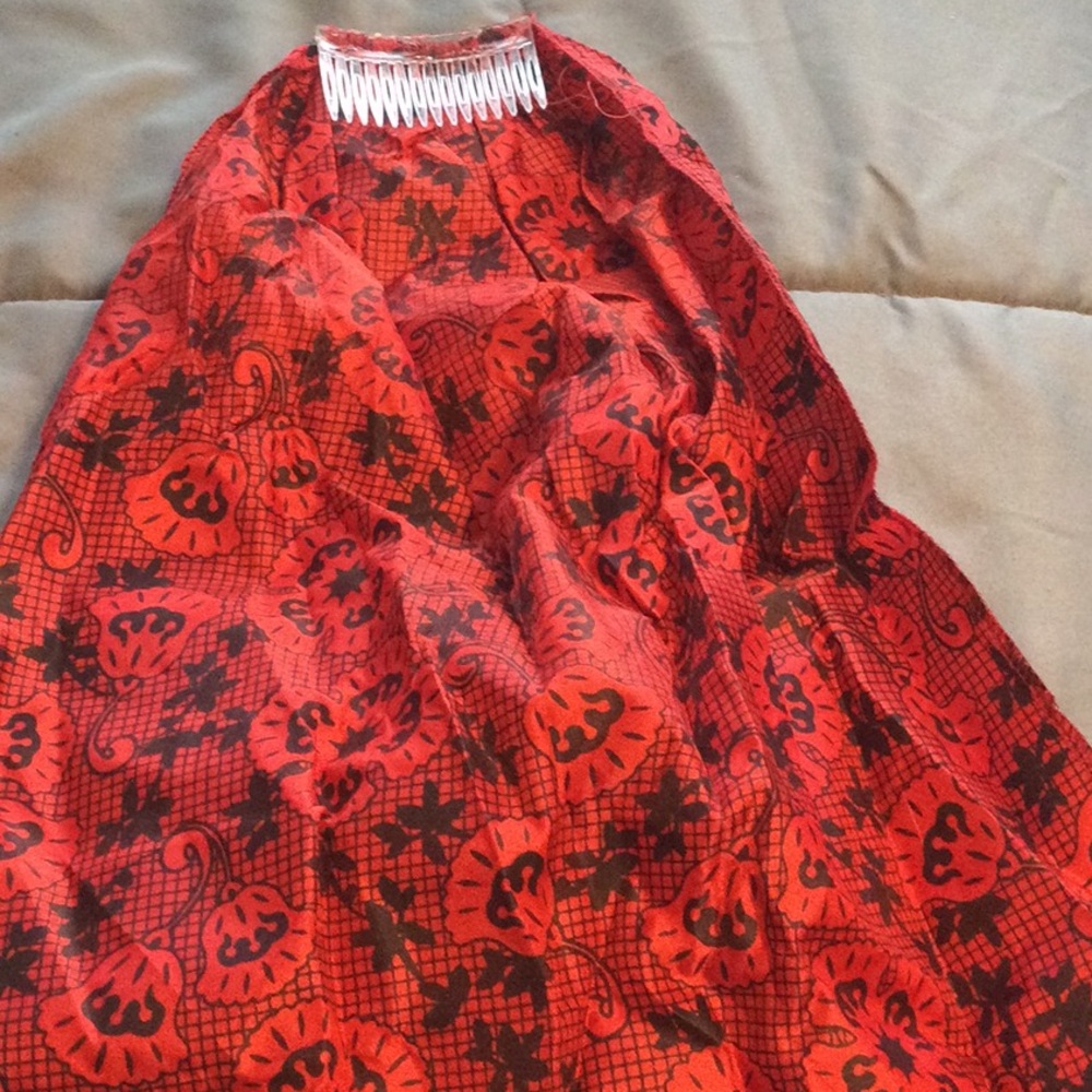Bundle wig/Spanish dancer costume size Large. - Picture 12 of 12